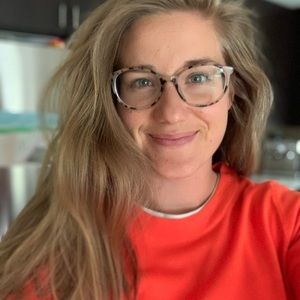 Meet your Posher, Hannah